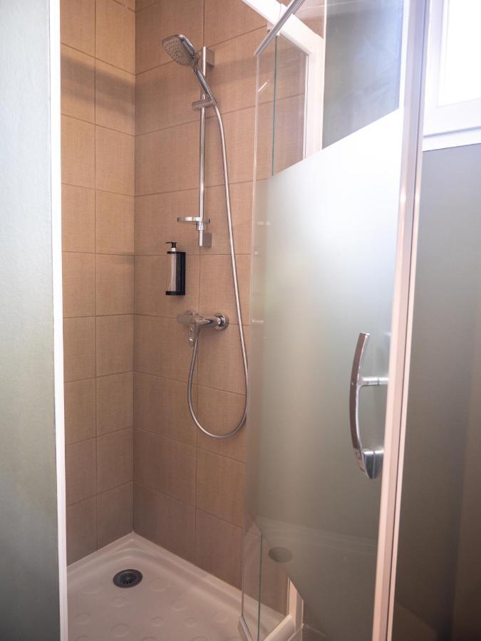 Logis Hotels Le Saint Pierre Moncoutant Екстериор снимка